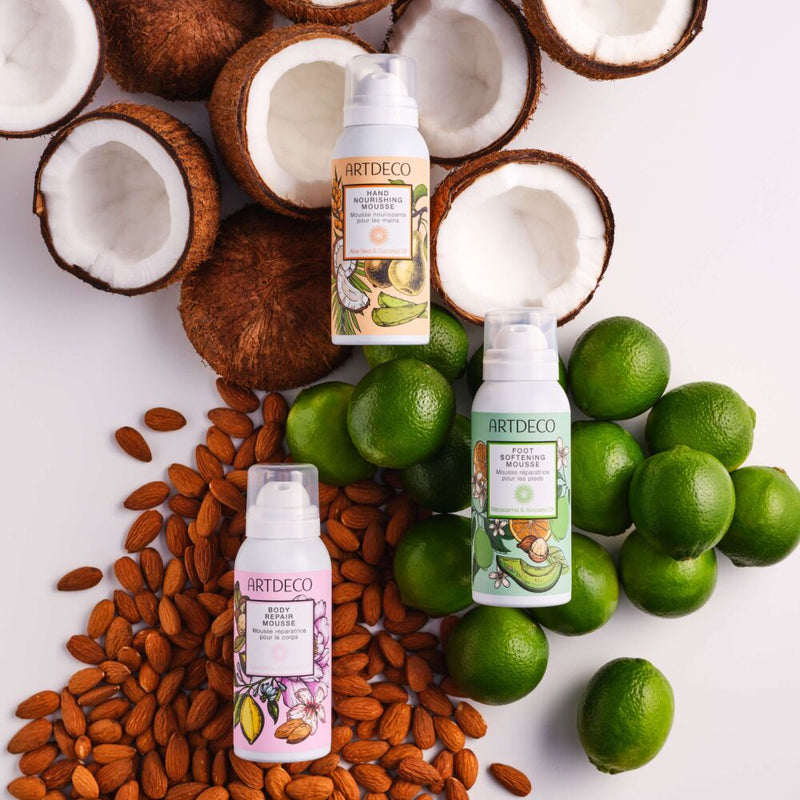 Entdecke die neuen limitierte Spa Delights to go-Kollektion mit intensiv pflegender Mousse-to-Cream Textur für geschmeidige Haut, zarte Hände & gepflegte Füße