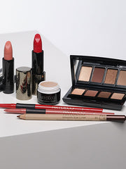 Produktübersicht über die verwendeten Produkte des Soft Eye Makeup & Statement Lippen Schminktipp