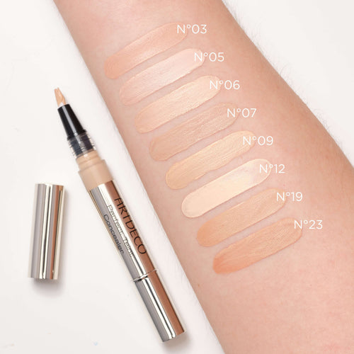 Alle Farben des Artdeco Perfect Teint Concealer aufgetragen auf einem Arm.