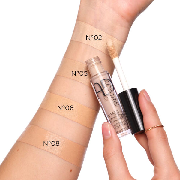 Alle Farben des Artdeco Fluid Camouflage Concealers aufgetragen auf einem Arm.